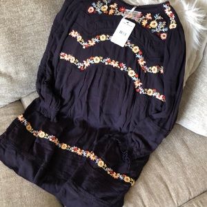 Beautiful Free people mini dress🌺